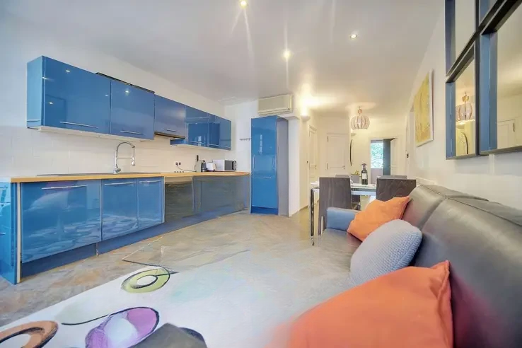 Квартира в Каннах, Франция, 85 м² - фото 2