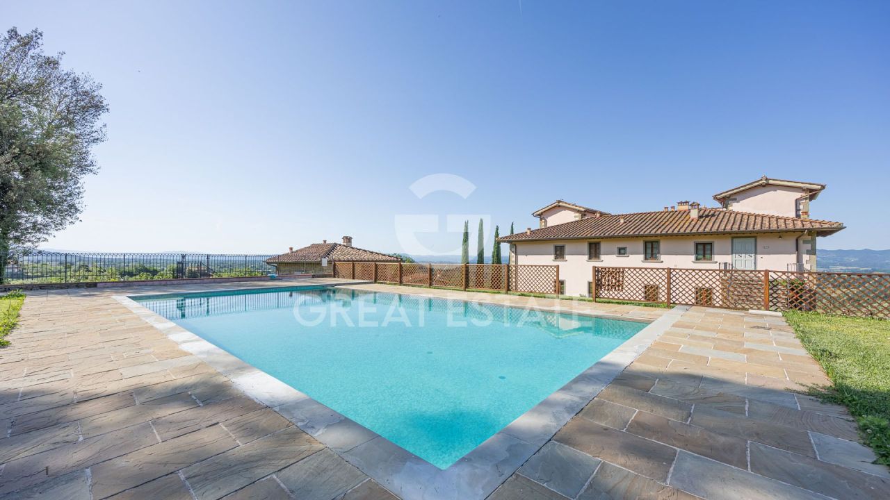 Дом Loro Ciuffenna, Италия, 825 м² - фото 6