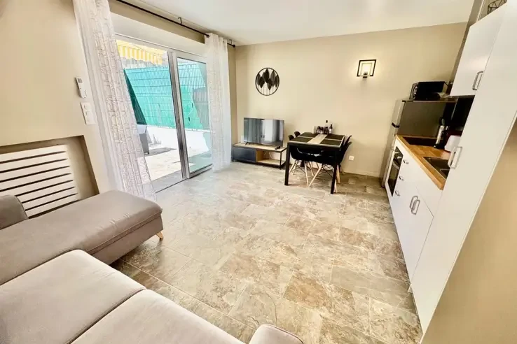 Квартира в Каннах, Франция, 35 м² - фото 2