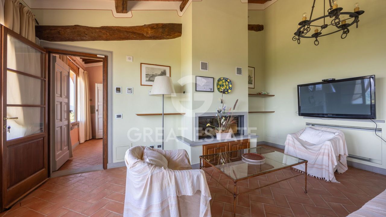 Дом Loro Ciuffenna, Италия, 825 м² - фото 16
