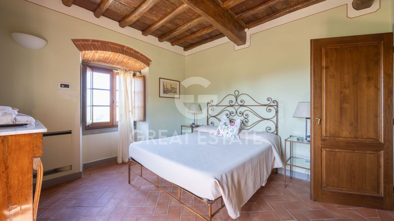 Дом Loro Ciuffenna, Италия, 825 м² - фото 17