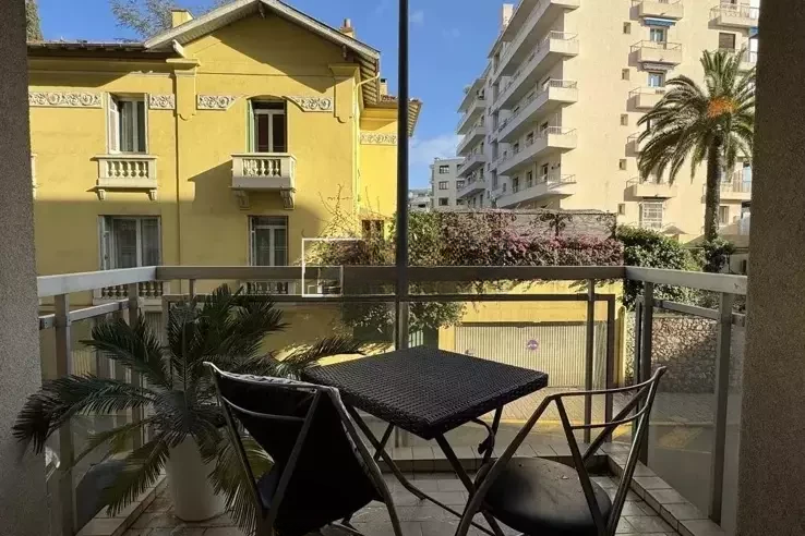 Квартира в Каннах, Франция, 131 м² - фото 2