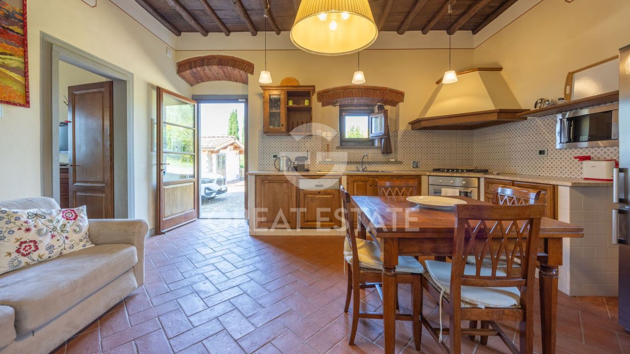 Дом Loro Ciuffenna, Италия, 825 м² - фото 18