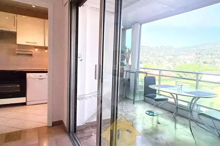 Квартира в Каннах, Франция, 60 м² - фото 2