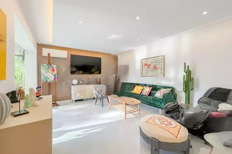 Квартира в Каннах, Франция, 74 м² - фото 2