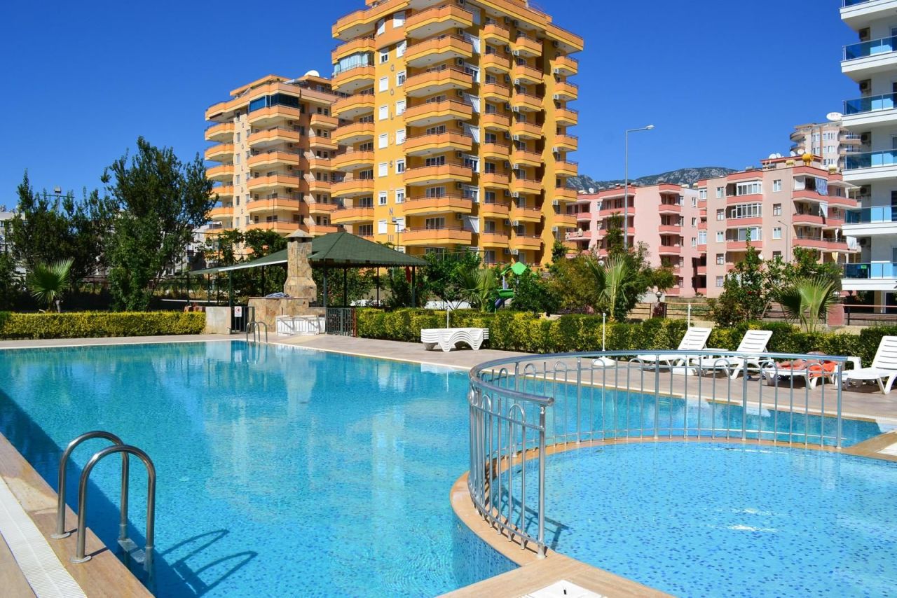 Квартира в Алании, Турция, 100 м² - фото 1