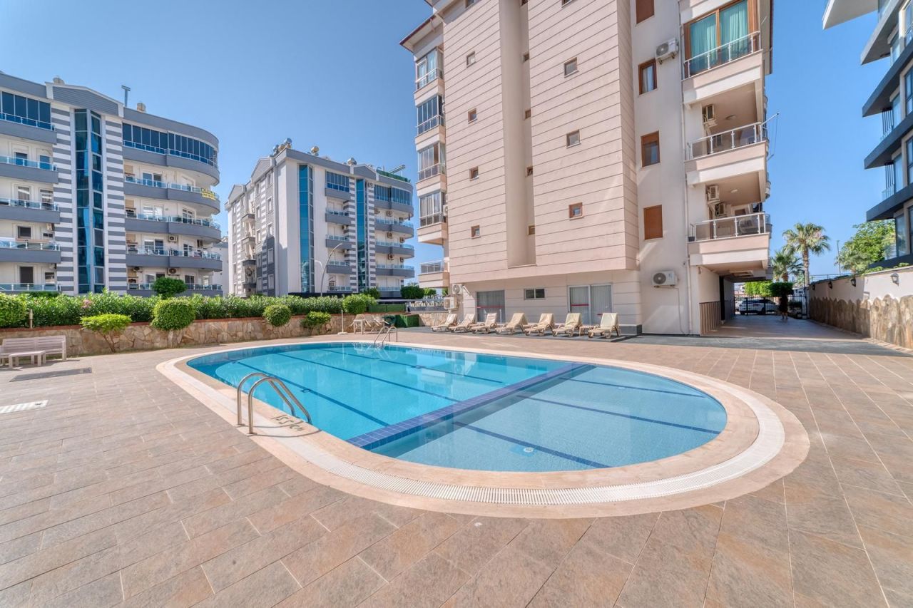 Квартира в Алании, Турция, 165 м² - фото 1