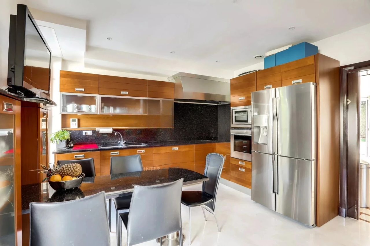 Квартира в Каннах, Франция, 341 м² - фото 6