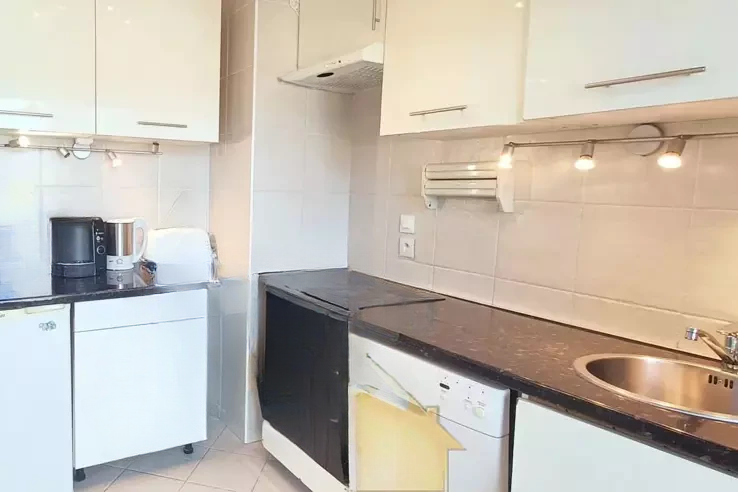 Квартира в Каннах, Франция, 60 м² - фото 3