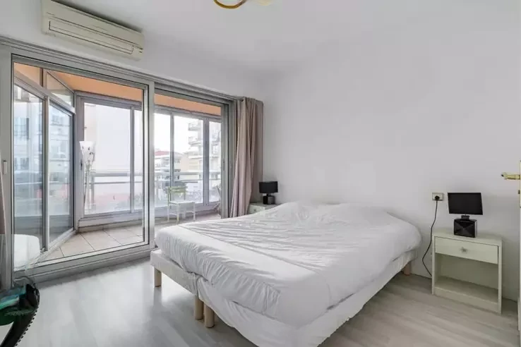 Квартира в Каннах, Франция, 74 м² - фото 3