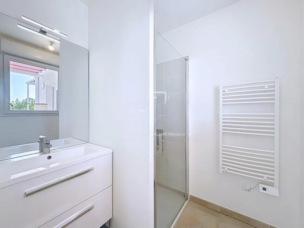 Квартира в Каннах, Франция, 100 м² - фото 8
