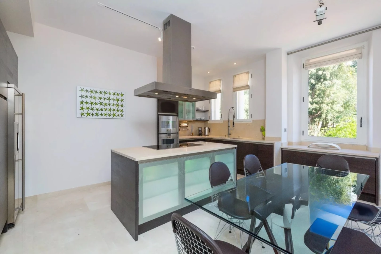 Квартира в Каннах, Франция, 168 м² - фото 8