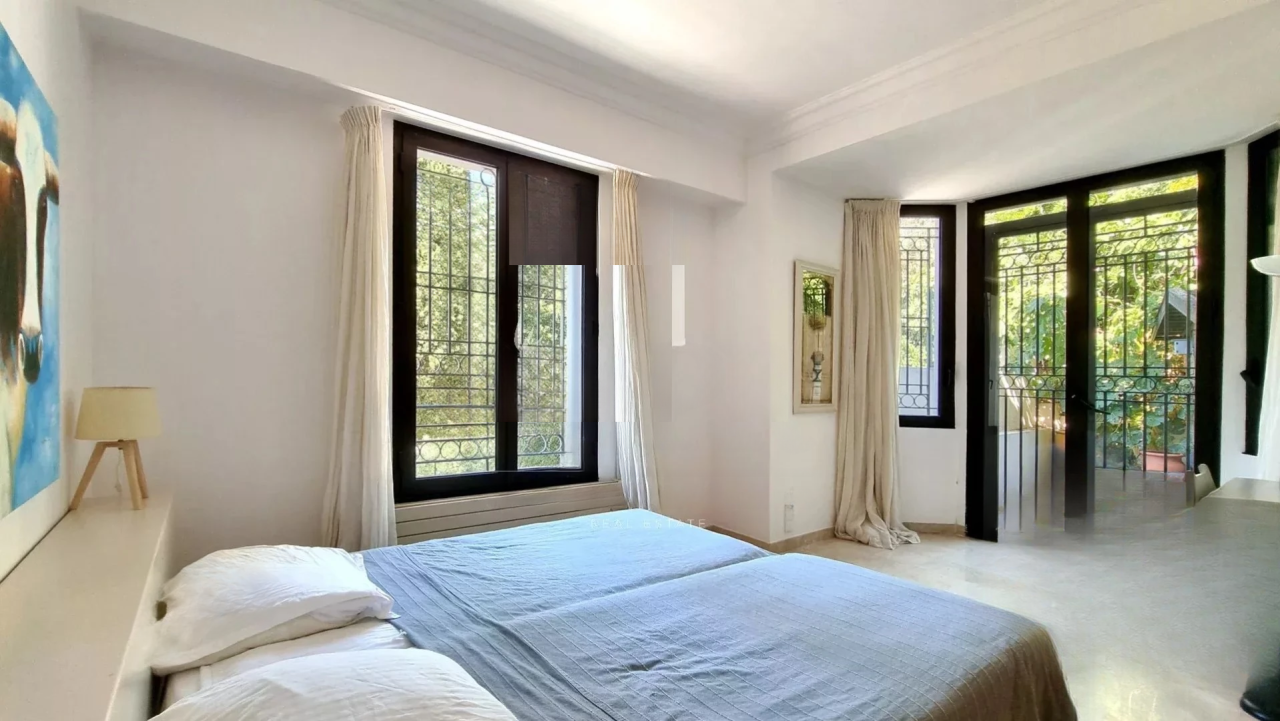 Квартира в Каннах, Франция, 250 м² - фото 9