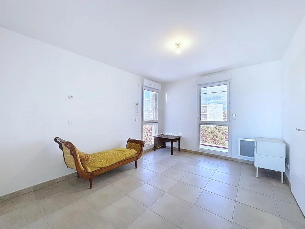 Квартира в Каннах, Франция, 100 м² - фото 9