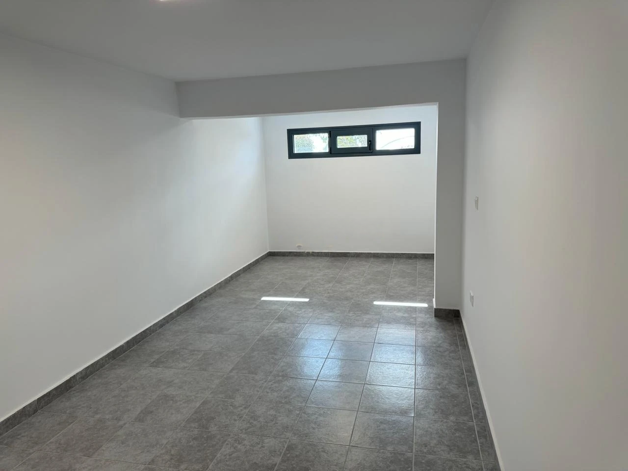 Квартира в Агиос Тихоне, Кипр, 250 м² - фото 13