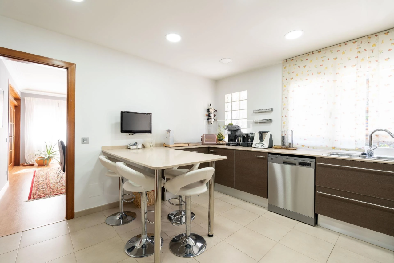 Квартира в Андорра-ла-Велье, Андорра, 652 м² - фото 2