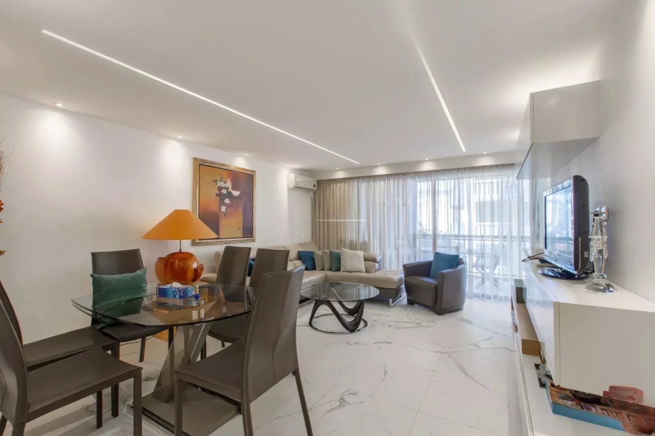 Квартира в Каннах, Франция, 82 м² - фото 2