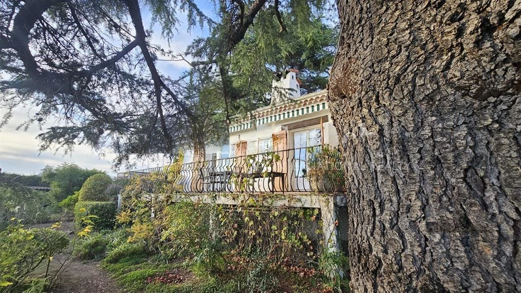 Квартира в Каннах, Франция, 110 м² - фото 2