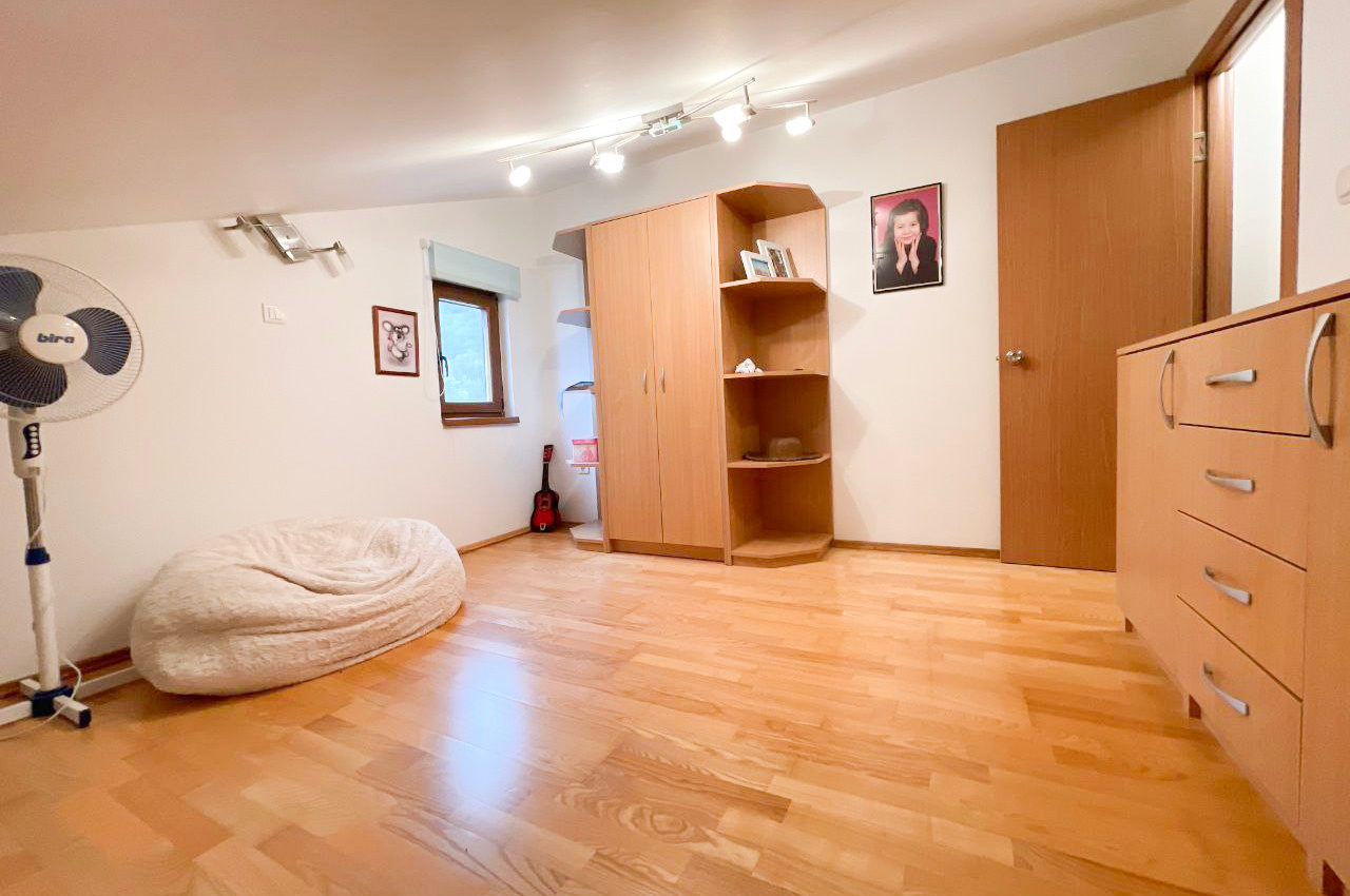 Апартаменты в Биеле, Черногория, 85 м² - фото 10