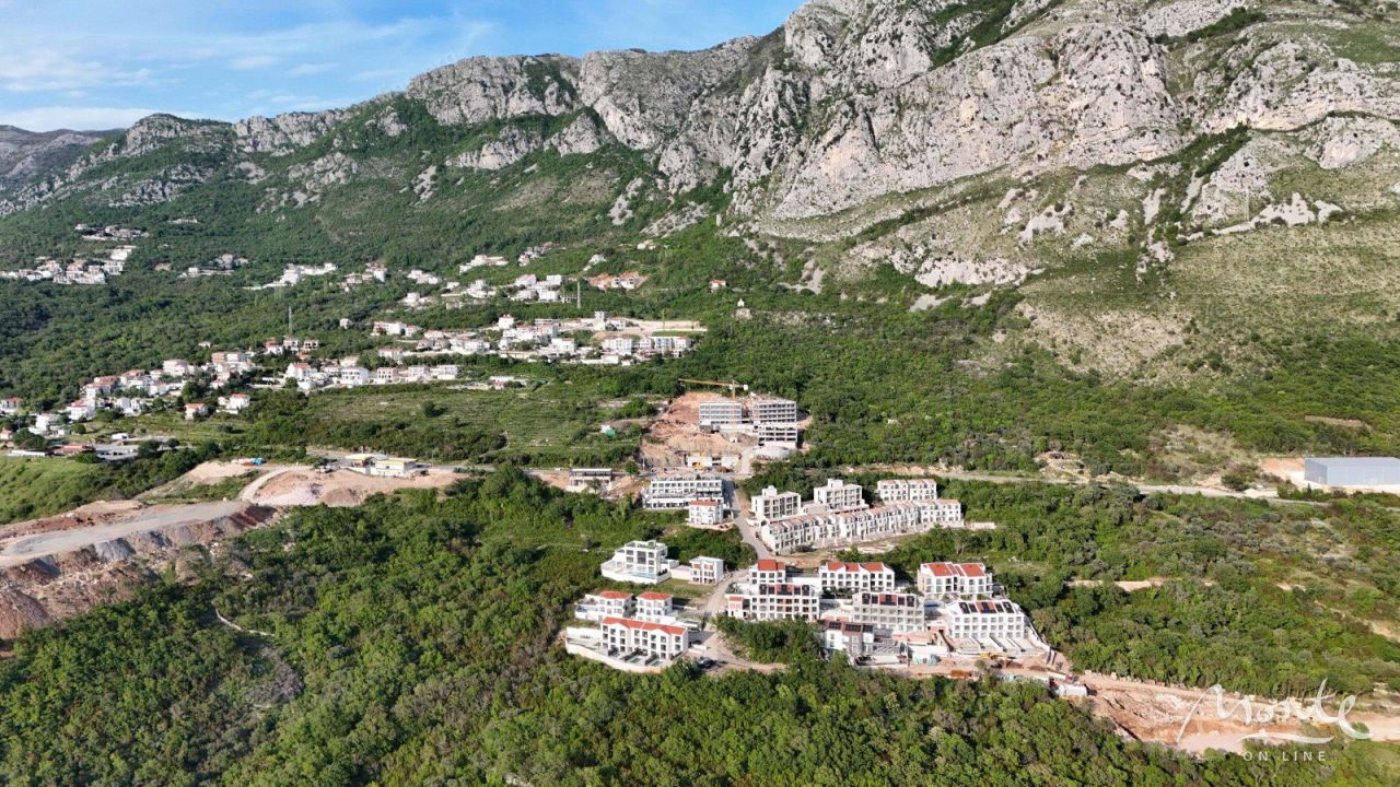 Земля в Режевичах, Черногория, 957 м² - фото 12