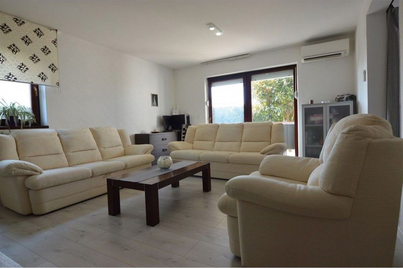 Квартира в Порече, Хорватия, 83 м² - фото 3