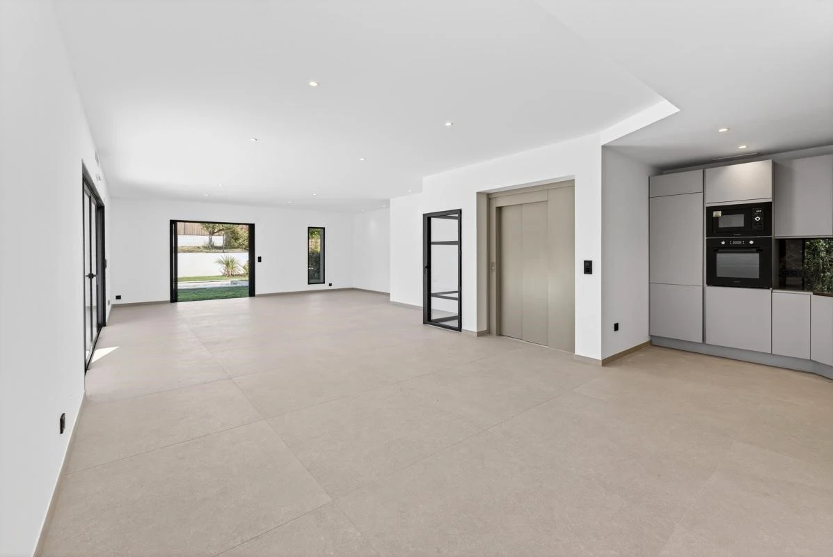 Квартира в Каннах, Франция, 182 м² - фото 4