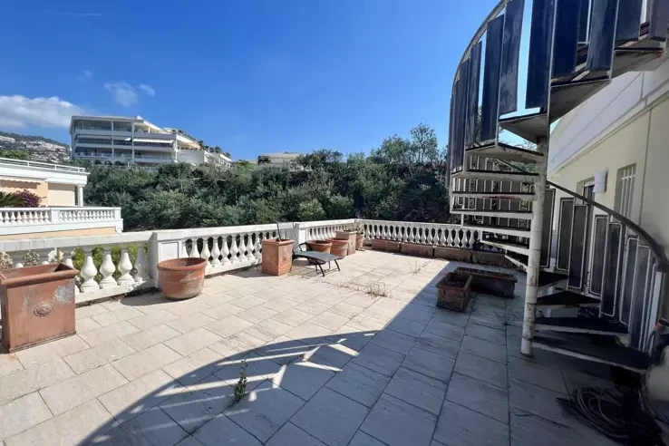 Квартира в Каннах, Франция, 108 м² - фото 2