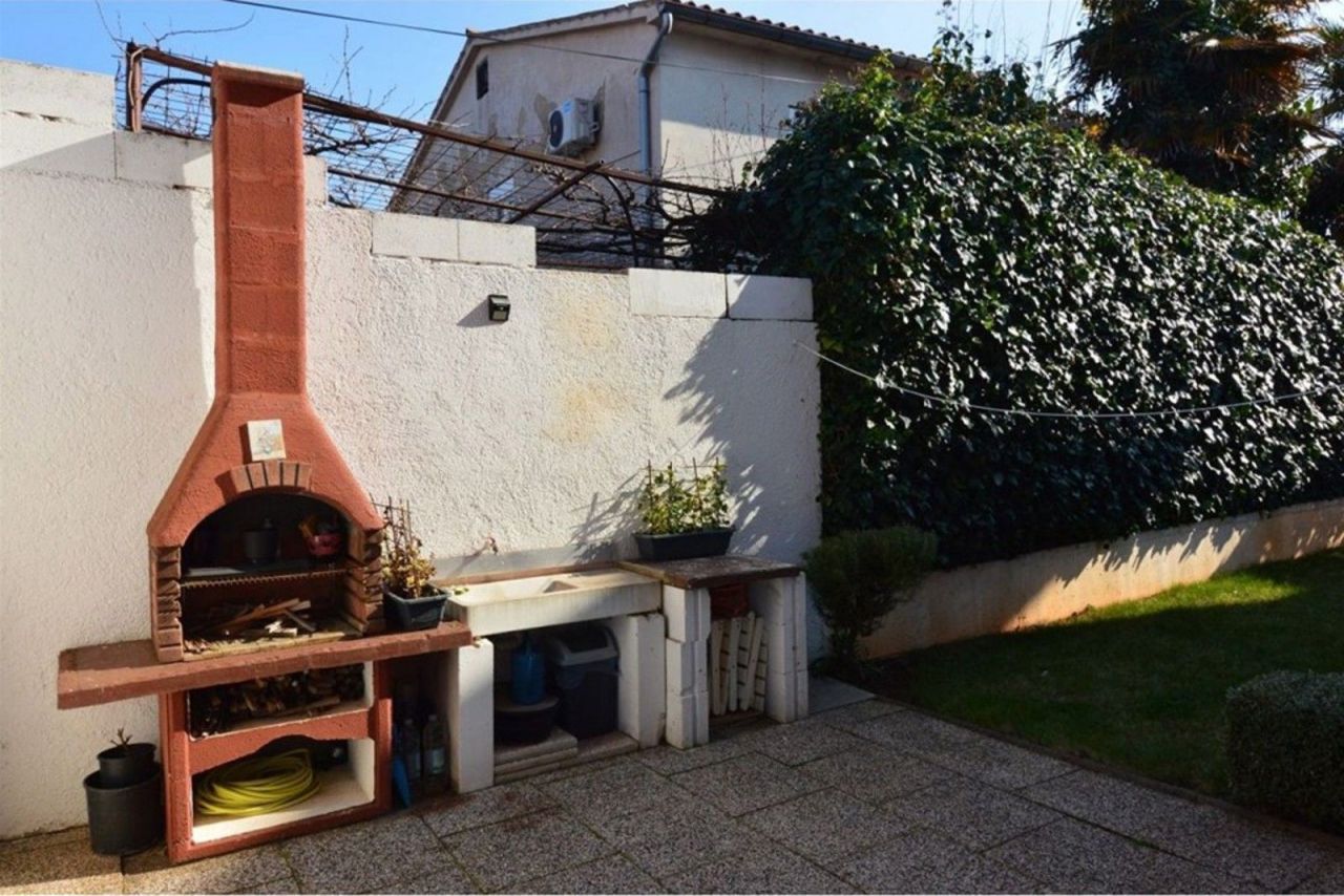 Квартира в Порече, Хорватия, 83 м² - фото 14