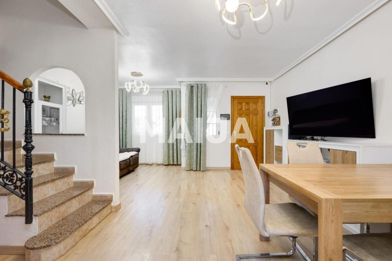 Квартира в Торревьехе, Испания, 84.99 м² - фото 2