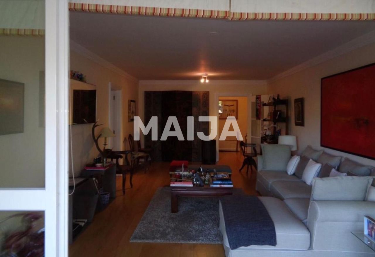 Апартаменты в Лиссабоне, Португалия, 122 м² - фото 11