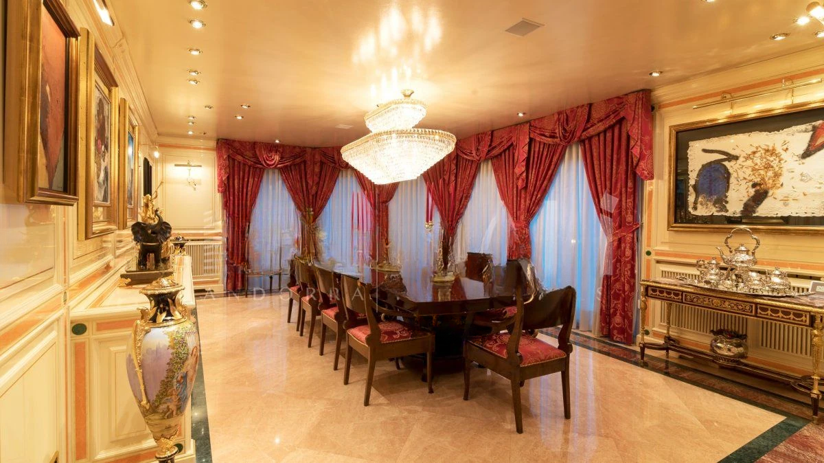 Квартира в Эскальдесе, Андорра, 1 000 м² - фото 9