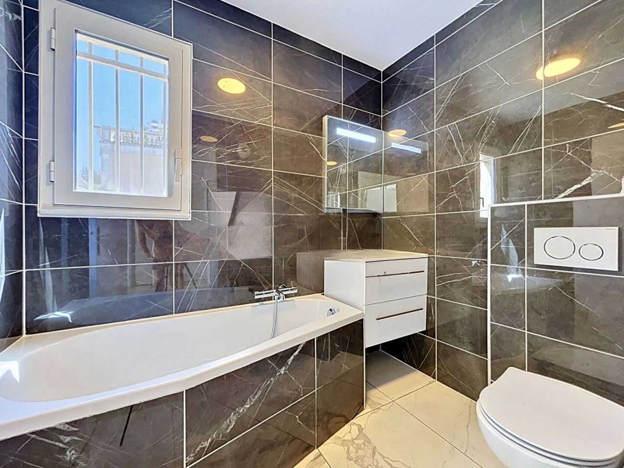 Квартира в Каннах, Франция, 72 м² - фото 10