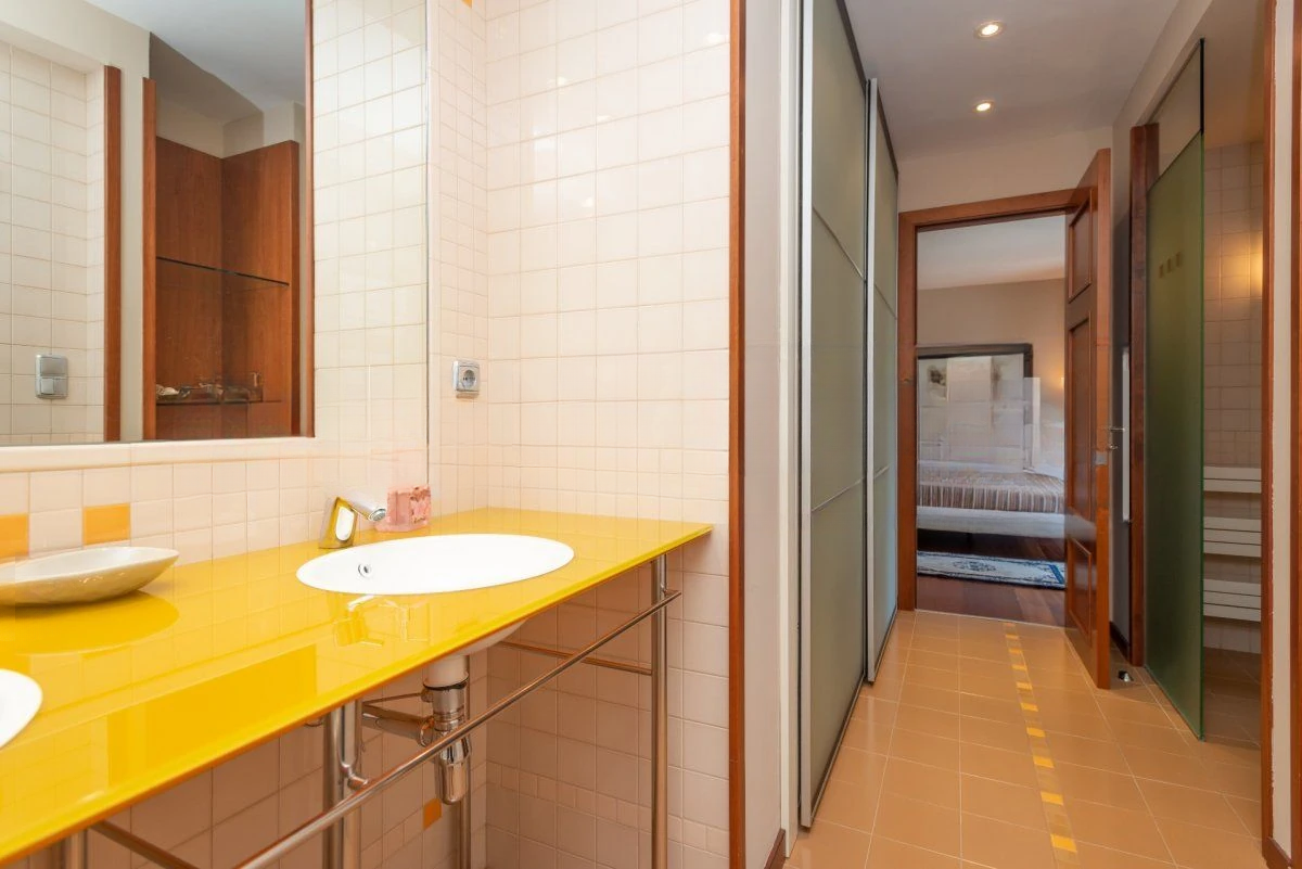 Квартира в Эскальдесе, Андорра, 586 м² - фото 13