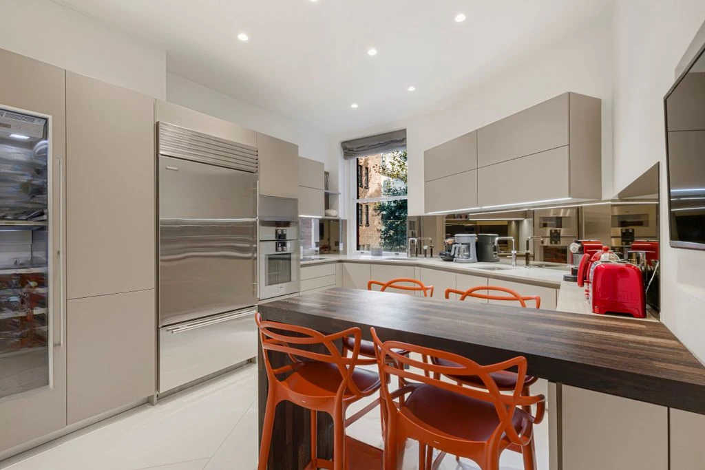 Квартира в Лондоне, Великобритания, 226 м² - фото 15