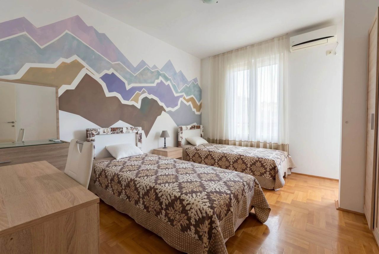 Квартира в Борети, Черногория, 86 м² - фото 4