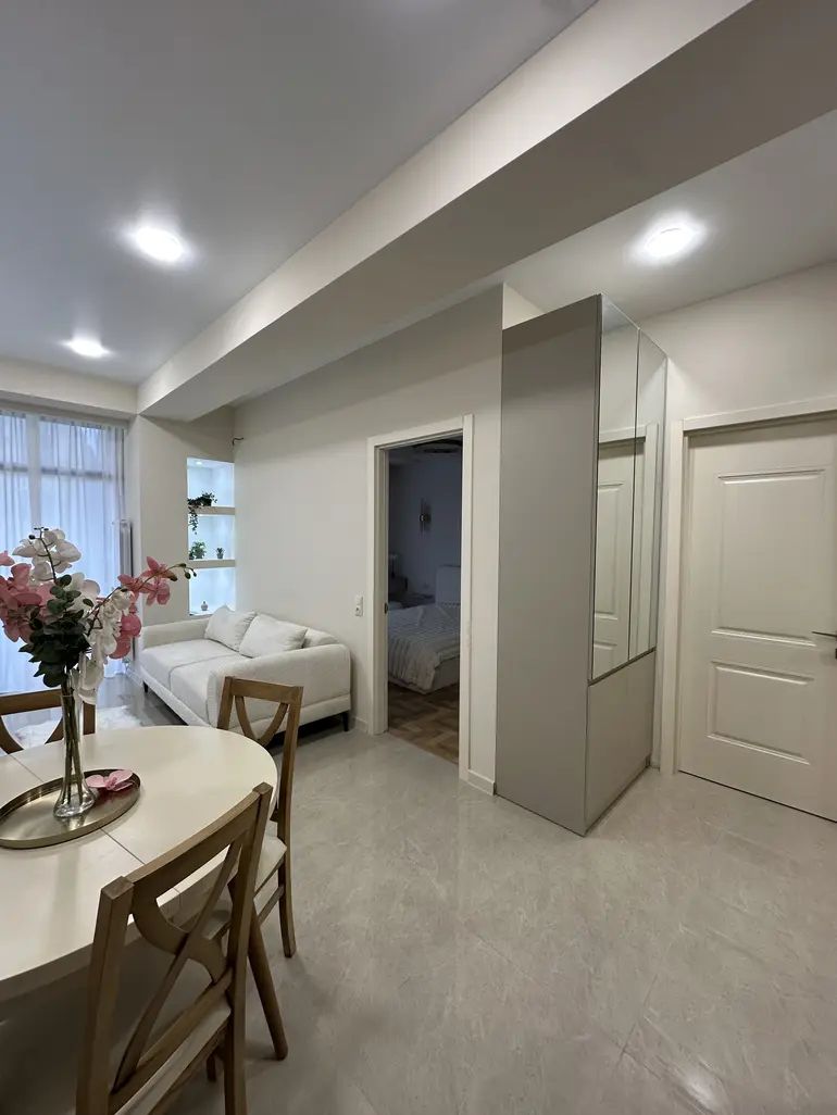 Квартира в Тбилиси, Грузия, 66 м² - фото 2