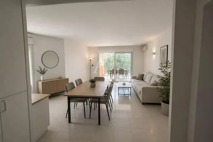 Квартира в Каннах, Франция, 55 м² - фото 1