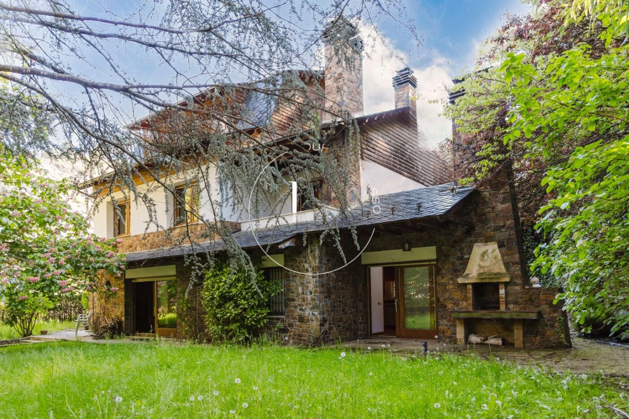 Квартира в Сан-Жулиа-де-Лории, Андорра, 523 м² - фото 1