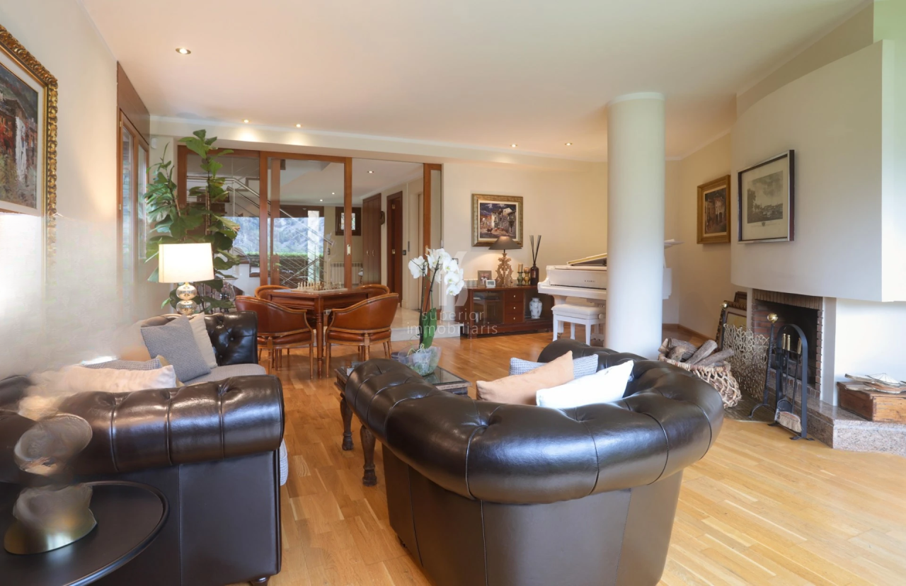 Квартира в Андорра-ла-Велье, Андорра, 800 м² - фото 1