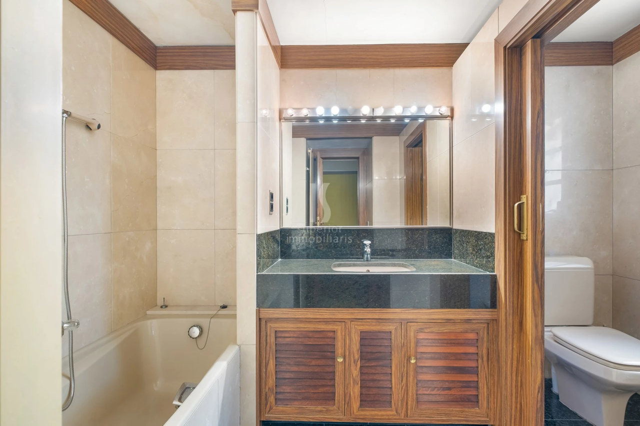 Квартира в Сан-Жулиа-де-Лории, Андорра, 347 м² - фото 7
