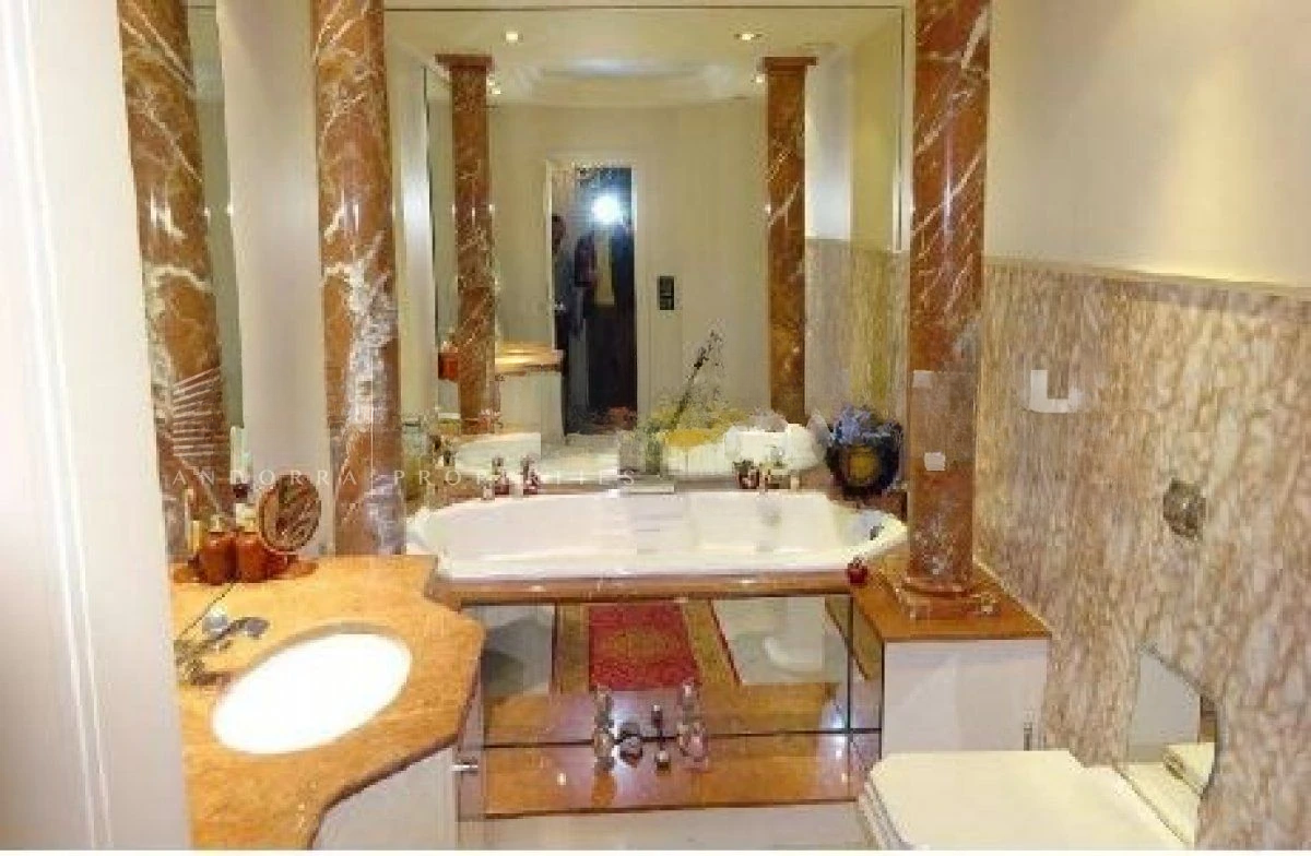 Квартира в Сиспони, Андорра, 405 м² - фото 9