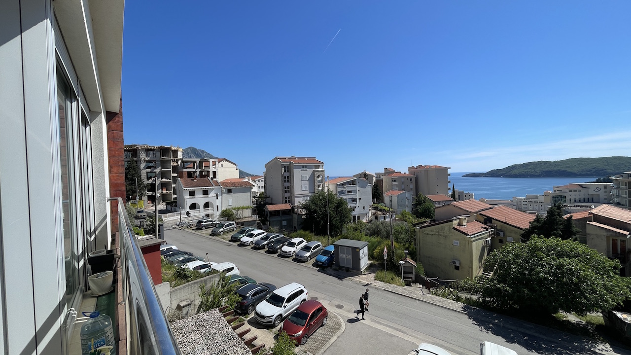 Квартира в Бечичи, Черногория, 67 м² - фото 2