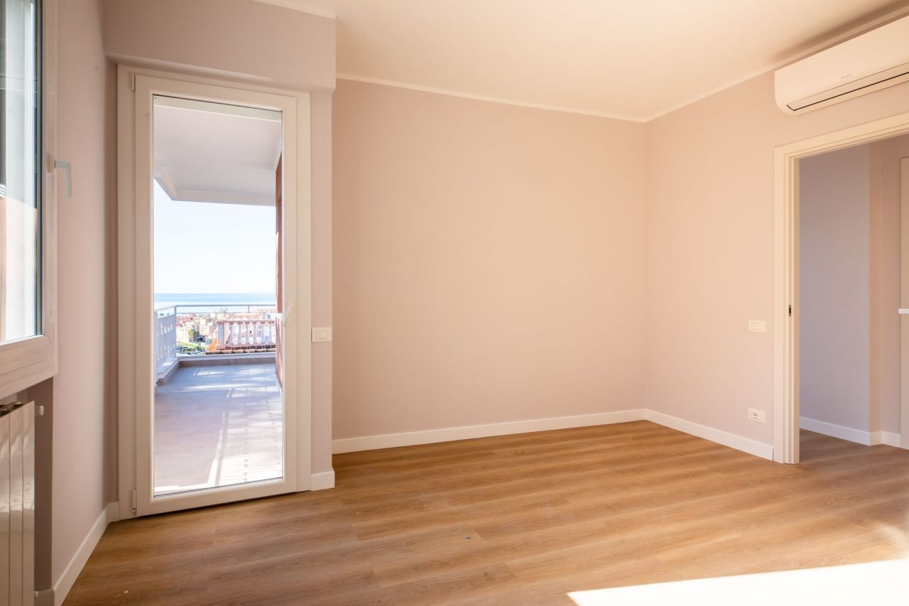 Пентхаус в Бордигере, Италия, 110 м² - фото 8