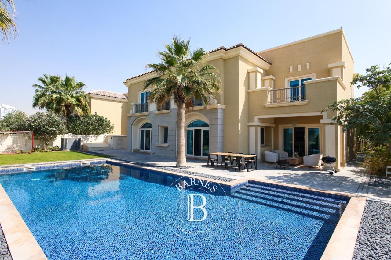 Вилла в Дубае, ОАЭ, 538.8 м² - фото 1