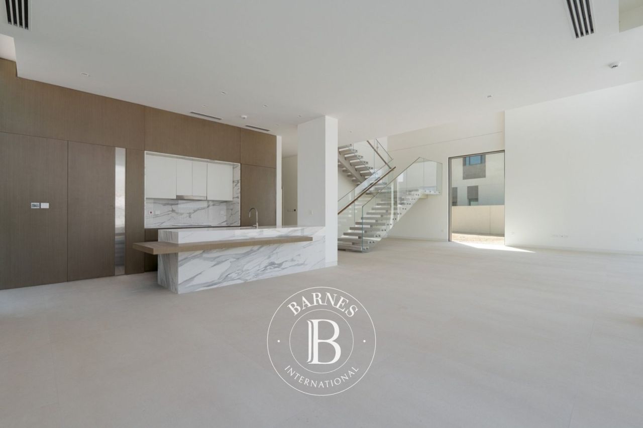 Вилла в Дубае, ОАЭ, 679.1 м² - фото 4