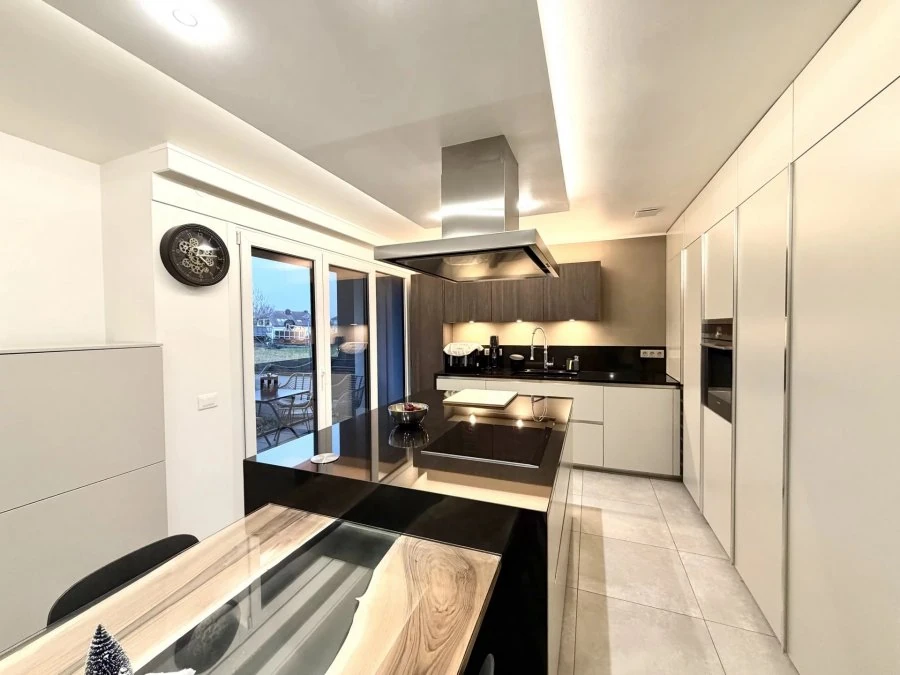 Квартира в Люксембурге, Люксембург, 106 м² - фото 1