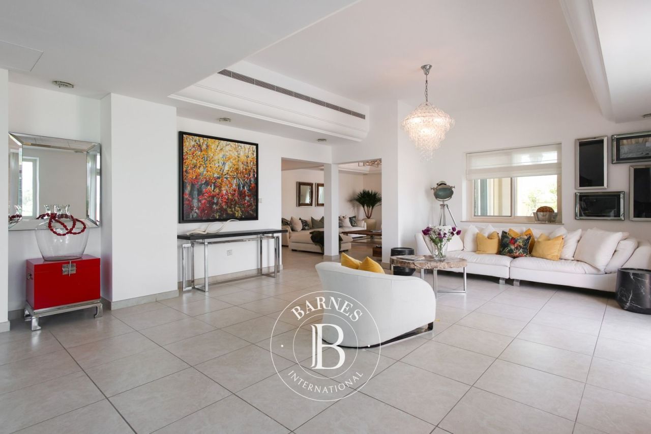 Вилла в Дубае, ОАЭ, 538.8 м² - фото 4