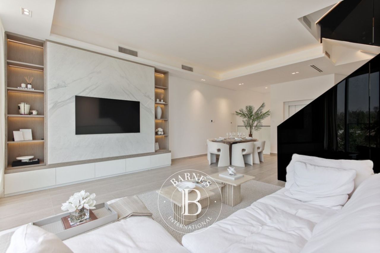 Вилла Al Barari, ОАЭ, 240.2 м² - фото 4