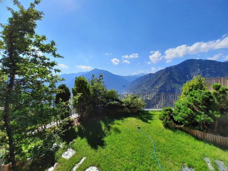 Квартира в Андорра-ла-Велье, Андорра, 220 м² - фото 1