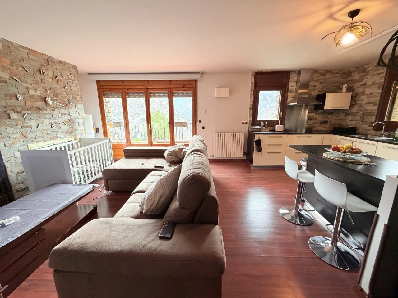 Квартира в Сан-Жулиа-де-Лории, Андорра, 280 м² - фото 1